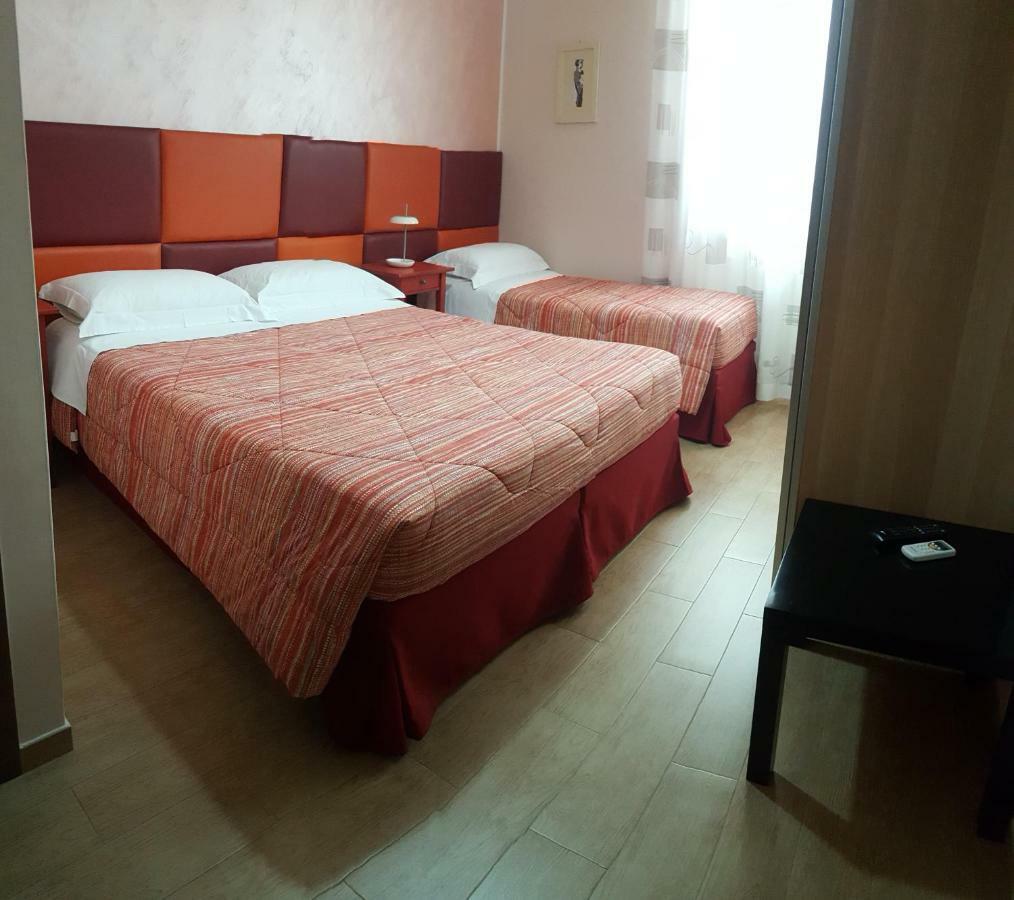 B&B Il Viandante Месане Екстериор снимка