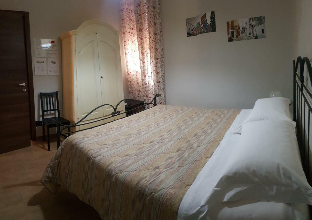 B&B Il Viandante Месане Екстериор снимка